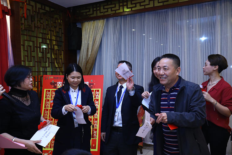 �Ϲ��羺-�����ɾͷǷ�,����Ʒ�Ƶ�����